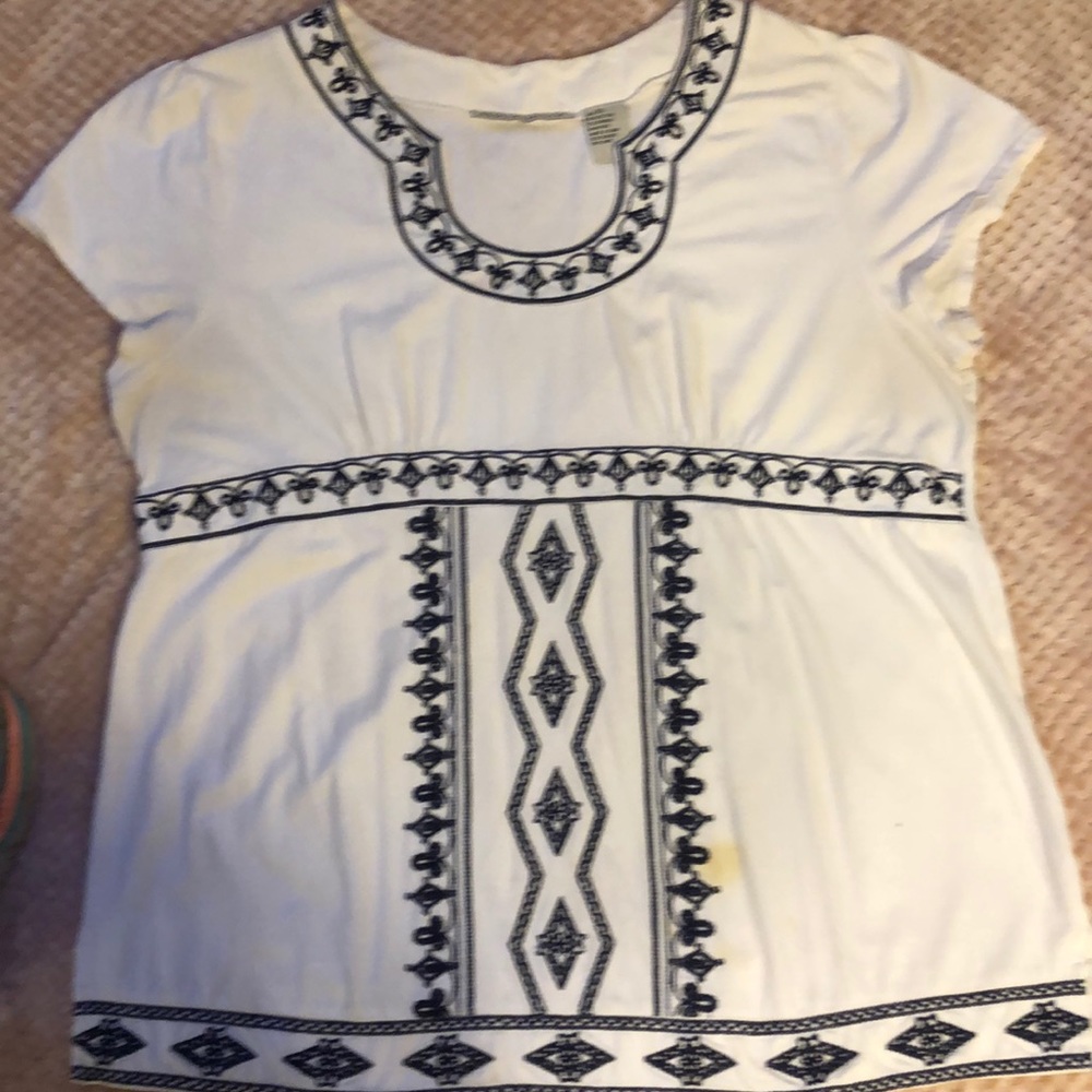 Women’s White T-shirt blouse